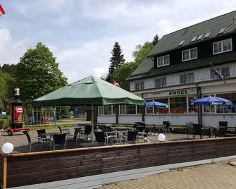 Hotel Engel Altenau - Altenau (Niedersachsen) - Innenhof