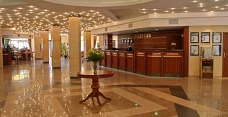 Riviera Beach Hotel, Riviera Holiday Club - Golden Sands - Lobby