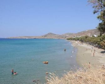 Didymes Studios - Kionia - Пляж