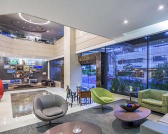 NH Collection Quito Royal - Quito - Lobby