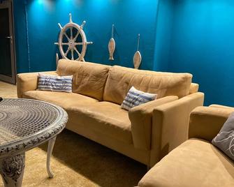 City Maritime Apartment - Bremerhaven - Lounge