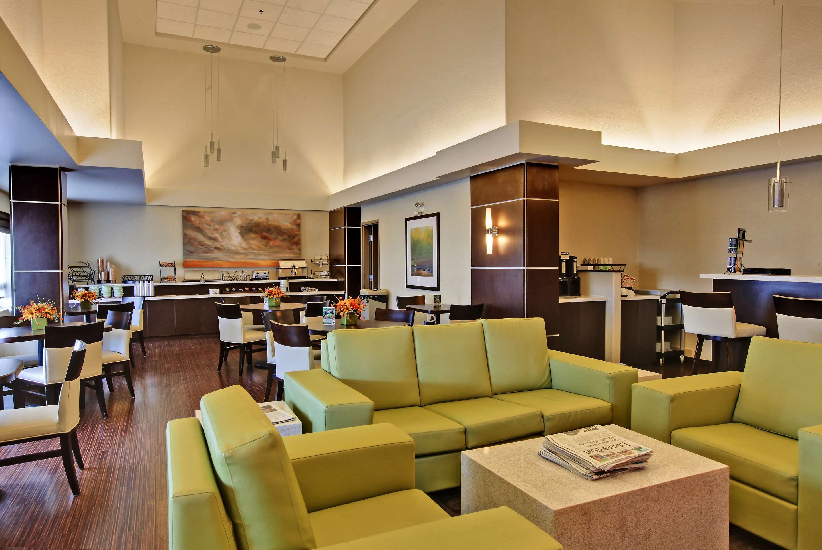 Home Inn & Suites Regina East - Regina - Comedor