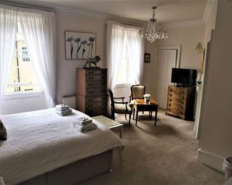 Brocks Guest House - Bath - Bedroom