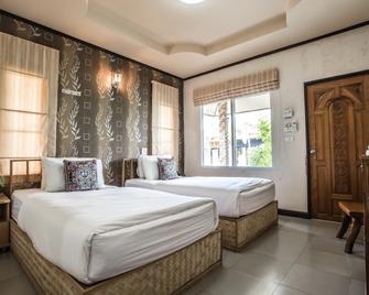 Ramiarndao Boutique Place Hotel - Amnat Charoen - Bedroom