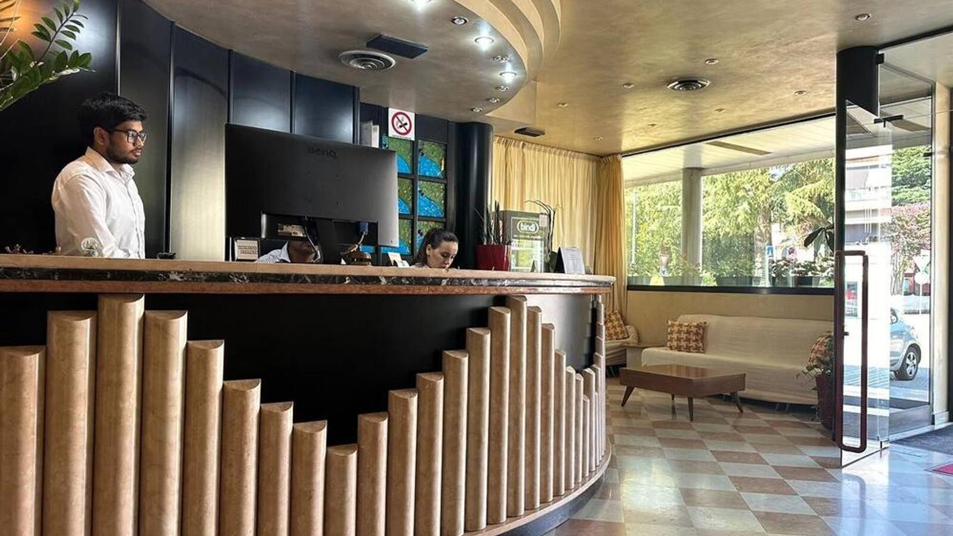 Hotel Raffaello Venice