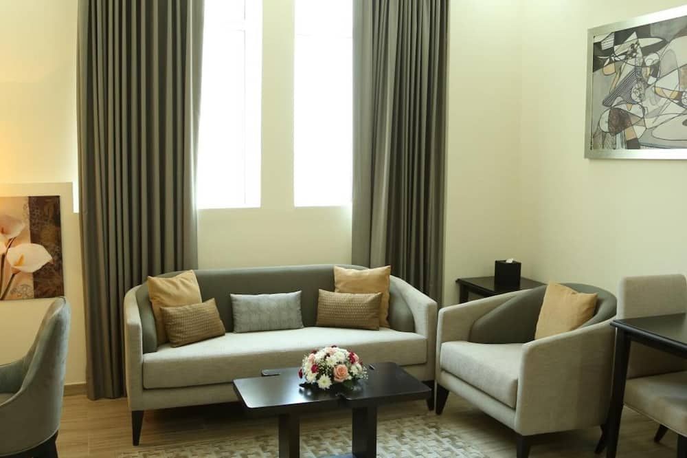 Uptown Hotel Apartment Fujairah By Gewan - Fujairah