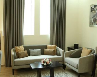 Uptown Hotel Apartment Fujairah By Gewan - Fujairah