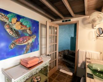 Neptune Studio, Great View, 1-4 guests, Galleon Beach, Part of Moondance Antigua - English Harbour - Bedroom
