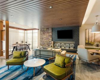 Fairfield by Marriott Inn & Suites Columbus Canal Winchester - Canal Winchester - Area lounge