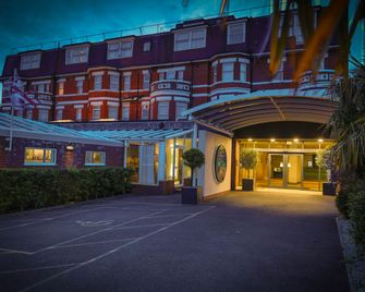 Bournemouth West Cliff Hotel & Spa - Bournemouth - Building