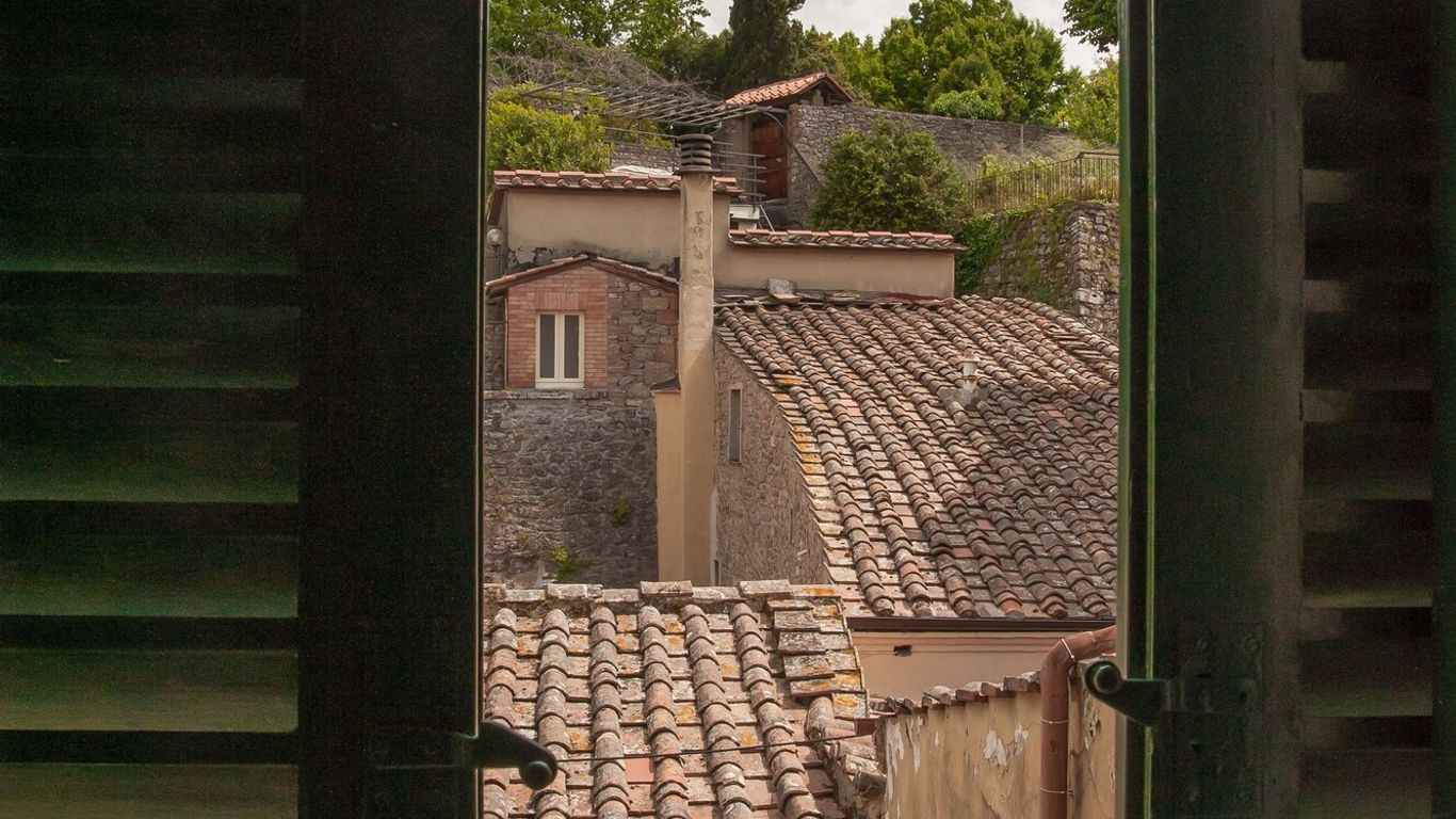 ألبيرجو إتروريا