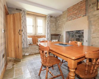33 Main Road - Alfreton - Dining room