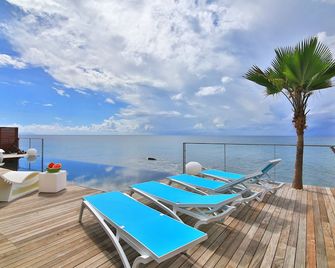 Anchor House - Simpson Bay - Balcón