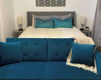 Studio on Pierce Village of Hamburg - Hamburg - Спальня