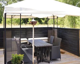 Pet friendly home in ålbæk with WiFi - Ålbæk - Patio