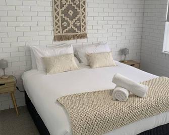Bribie Escape - Bongaree - Bedroom