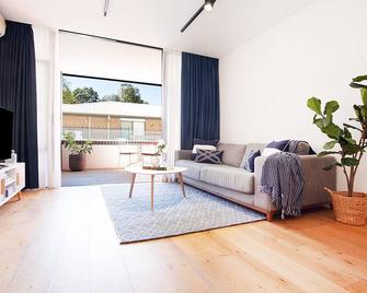 Stylish Studio with Balcony near Darling Square - Sídney - Sala de estar