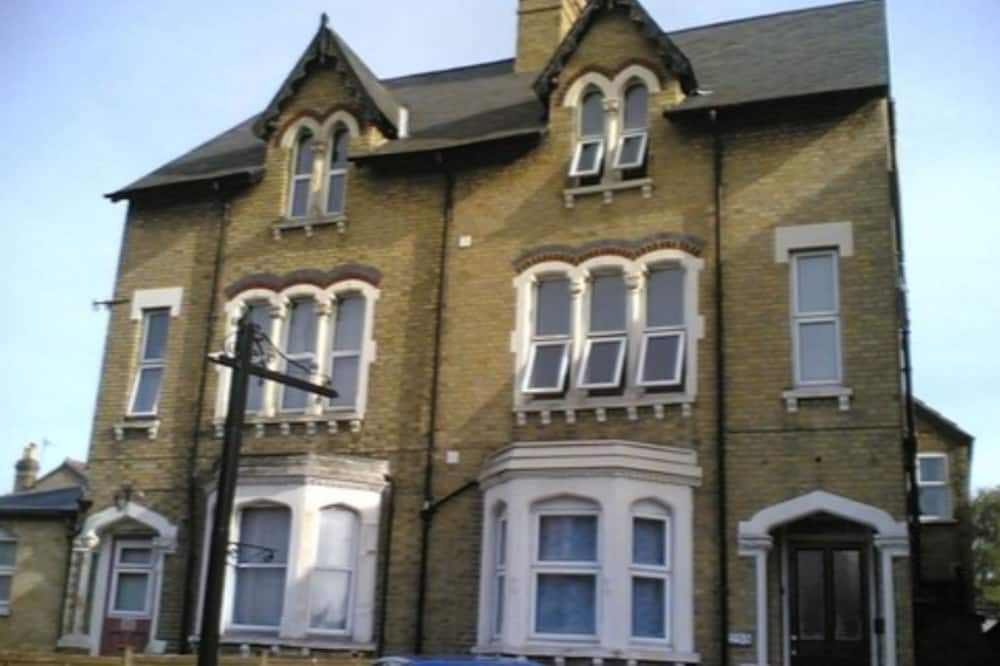 Athena Guest House - Oxford - Edificio