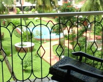 Premium 1 Bhk At Sun N Sand Apartment In Candolim, North Goa - Candolim - Balcony