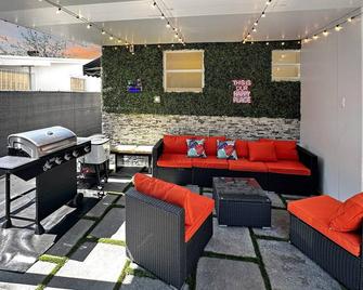 Vacay Spot Wynwood Peaceful Bbq Patio Vibes - Miami - Lounge