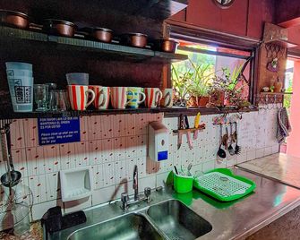 Hostel Estacion Mendoza - מנדוזה - מטבח