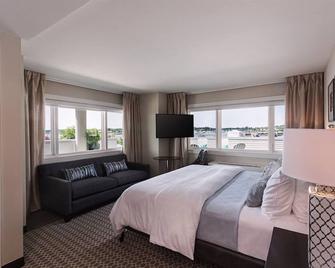 Fathoms Hotel & Marina - Port Washington - Bedroom
