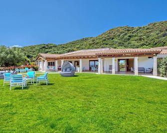 Tenuta Lu Baroni - Budoni