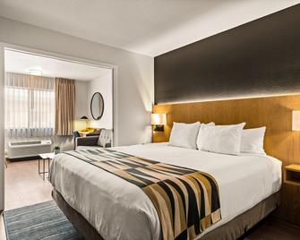 Oxford Suites Redding - רדינג - חדר שינה