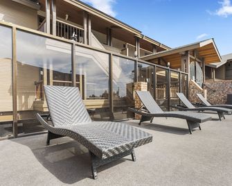 Sandpoint Hotel & Suites Downtown - Sandpoint - Binnenhof