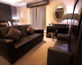 The Continental Hotel and Spa, Heathrow - Hounslow