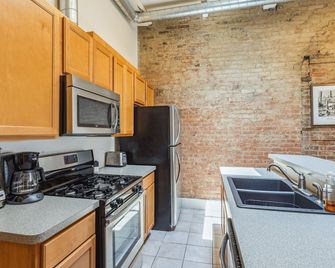 The Victor 3 - Cleveland's Urban Lodge - Cleveland - Cuisine