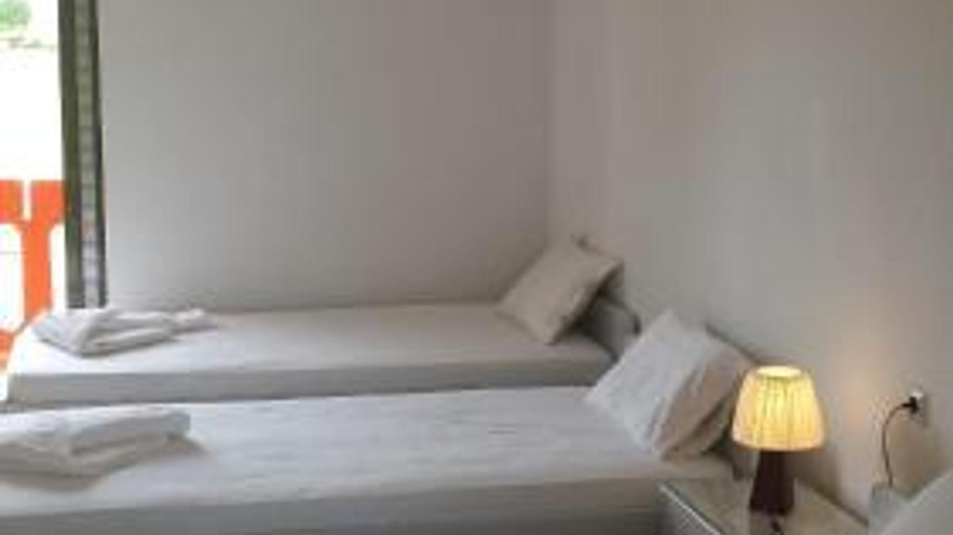 Rooms Leonidas