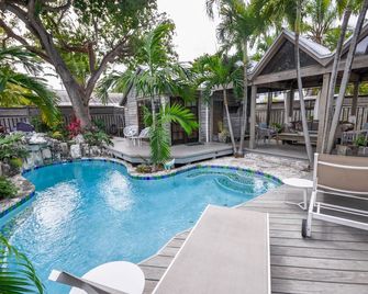 Reynolds Retreat - A Great Monthly Getaway - Cayo Hueso - Piscina