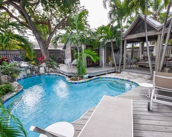 Reynolds Retreat - A Great Monthly Getaway - Key West - Zwembad
