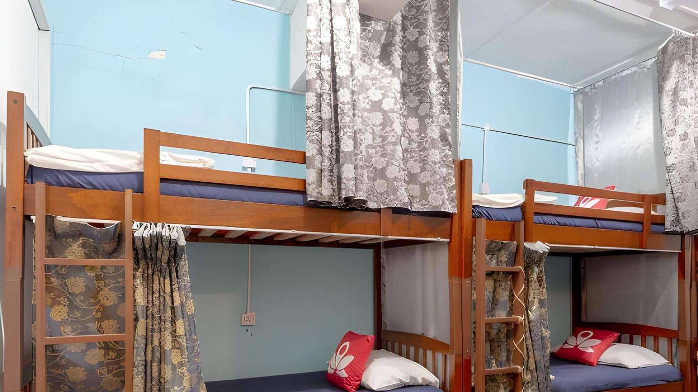 島嶼背包客禪房飯店