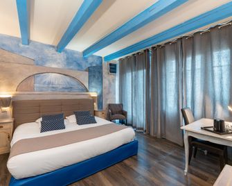 Hôtel Ermitage - Les Angles - Спальня