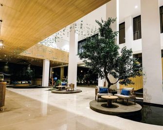 Illira Hotel Banyuwangi - Banyuwangi - Recepción