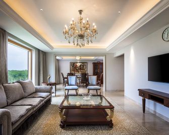 Novotel Hyderabad Airport - היידרבד - חדר שינה