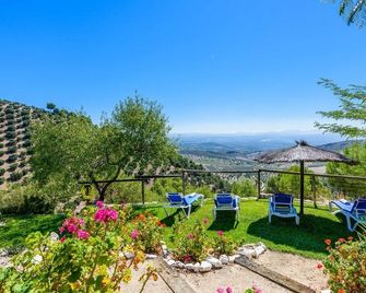 Casa La Choza de Mamuyo Montefrio by Ruralidays - Montefrío - Patio