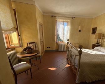 Borgo La Casetta - San Baronto - Bedroom