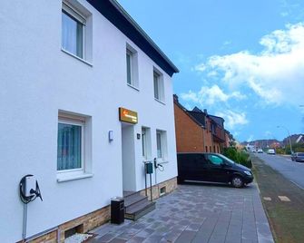 Home Inn Aparthotel - Dormagen - Gebouw