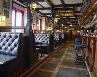 Hotel Bishops Arms Kristianstad - Kristianstad - Bar