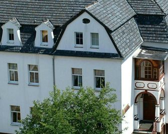 Hotel Okatex - Żagań - Edificio