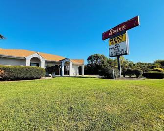 Stay Inn - Port Clinton - Rakennus