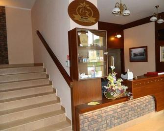 Hotel Carskie Koszary - Zamość - Recepción