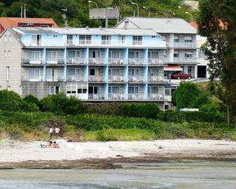 Las Islas - Vilaboa - Edificio