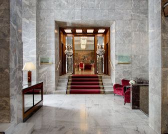 Bettoja Hotel Mediterraneo - Rome - Lobby