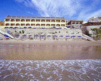 Grand Hotel Dei Cesari - Anzio - Beach
