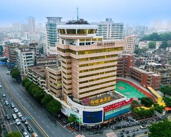 Overseas Capital Hotel (Jiangmen Diwang Square) - Jiangmen - Building