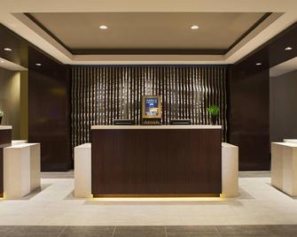 Calgary Marriott Downtown Hotel - Calgary - Receptionist
